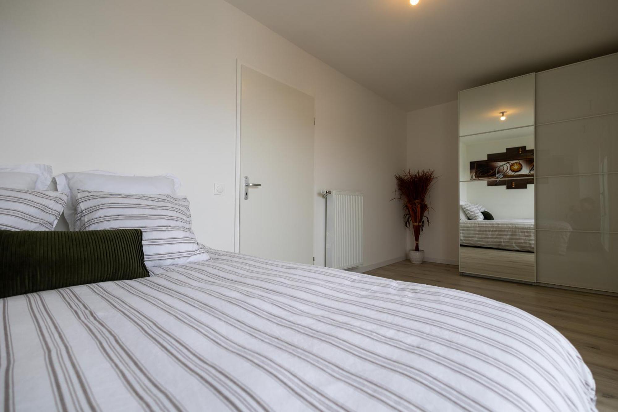 Ferienwohnung Duplex Complet - Proche Dysney Land Paris Bussy-Saint-Georges Exterior foto